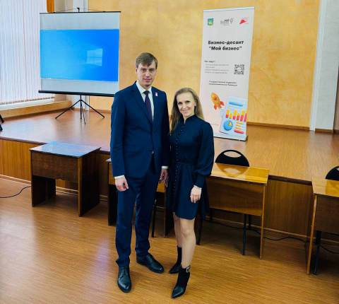 Социальный предприниматель Екатерина Горяшина в Хороле развивает студию фитнеса «Преображение жизни»..