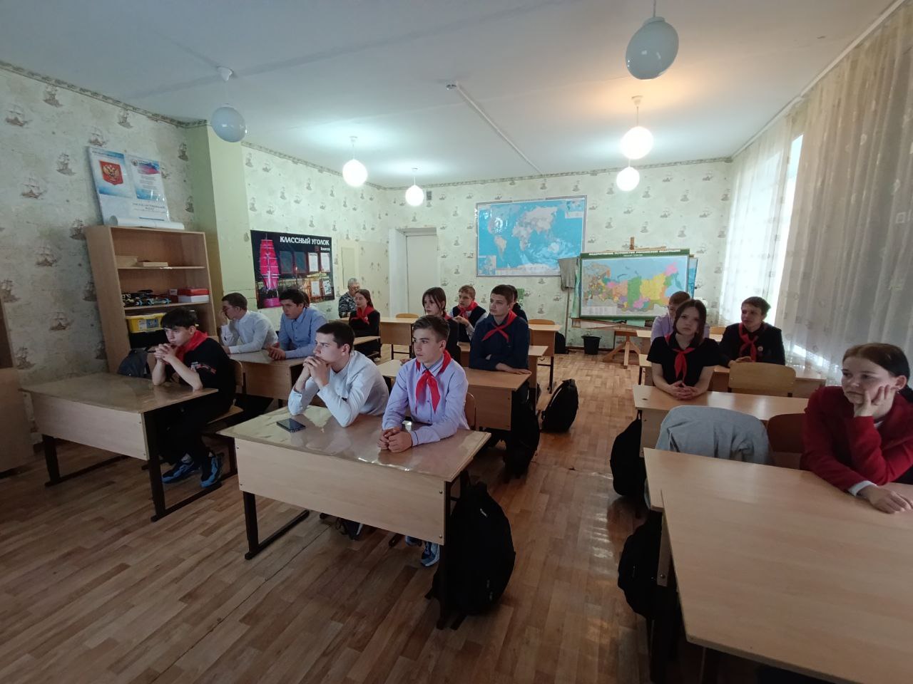 В школах Михайловского округа продолжаются уроки по финансовой грамотности.