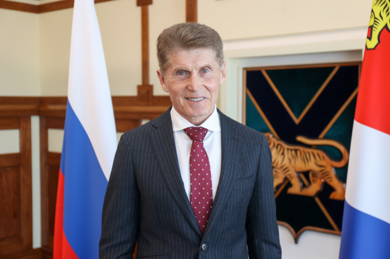 Поздравление Губернатора Приморского края Олега Кожемяко с Днем молодежи. Поздравление Губернатора Приморского края Олега Кожемяко с Днем молодежи.
