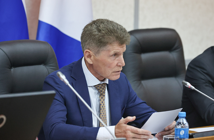 Олег Кожемяко: Ни одна семья участника СВО не должна остаться без внимания в Приморье. Олег Кожемяко: Ни одна семья участника СВО не должна остаться без внимания в Приморье.
