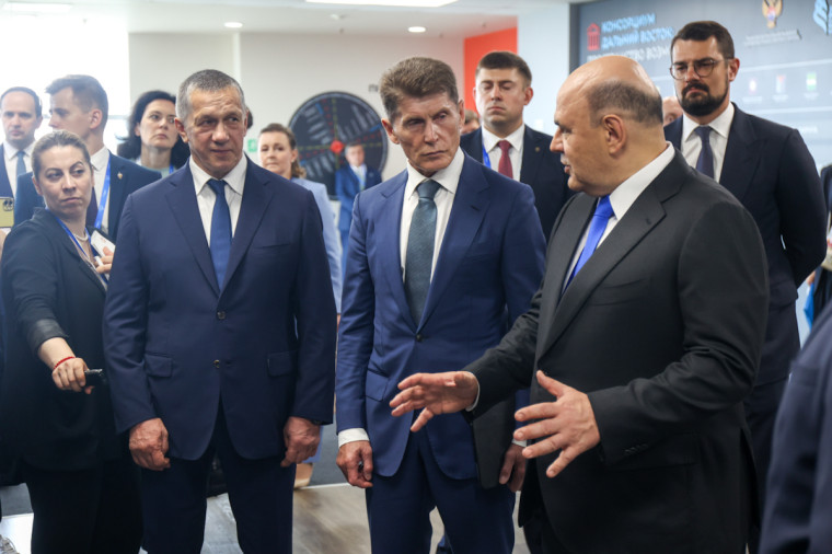 Михаил Мишустин высоко оценил работы по благоустройству в Приморье, сообщает www.primorsky.ru. Михаил Мишустин высоко оценил работы по благоустройству в Приморье, сообщает www.primorsky.ru.
